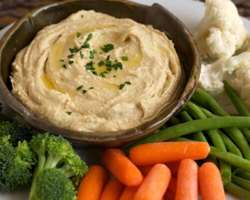 3 Ways To Use Hummus (Dedicated)