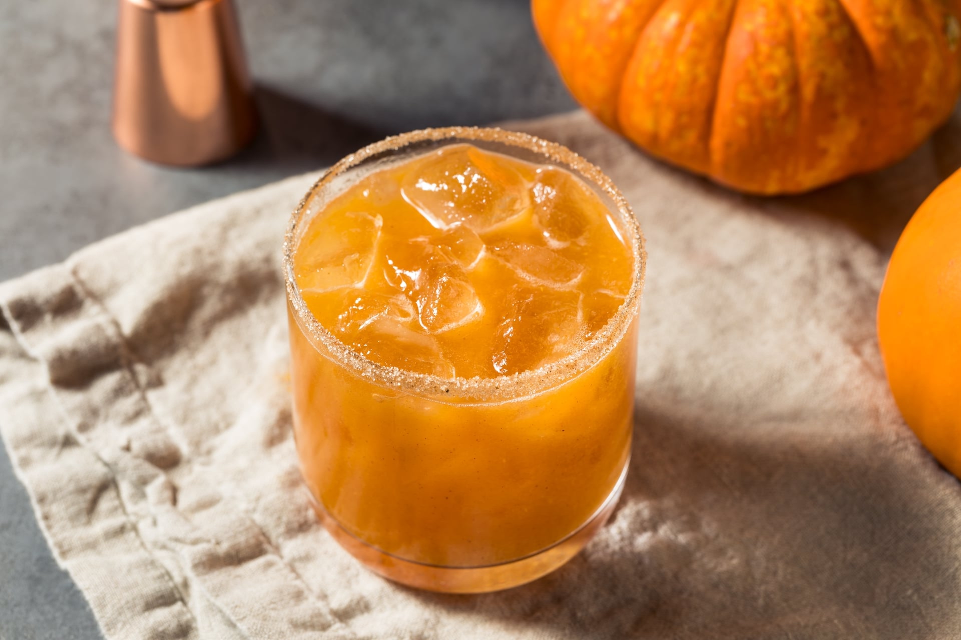 Boozy Refreshing Autumn Pumpkin Spice Margarita with Tequila