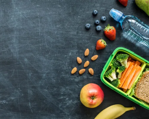 6 Healthy Lunchbox Essentials for Kids and Adults