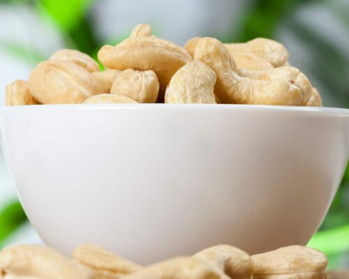 Why Cashews May Be Your New Go-To Nut