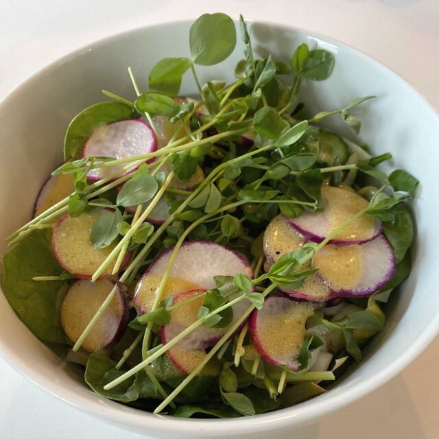 Happy first day of spring! 🌸 What better way to celebrate than with a fresh, vibrant salad? This is our founder's go-to spring salad, filled with in-season produce like crisp radishes and leafy greens, and topped with a deliciously easy vinaigrette. It's the perfect way to nourish your body and get a taste of the season! 🌿

What's your go-to spring salad recipe?

#springtime #eatseasonal #eatempowered #springproduce #nutritiontips